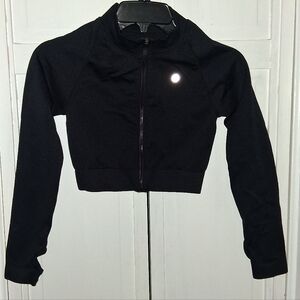 Astoria Stylish Black Cropped Pullover